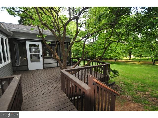 8 Royal Oak Road Lawrence Township, NJ 08648 - Photo 21 of 25 Gallery Image 21