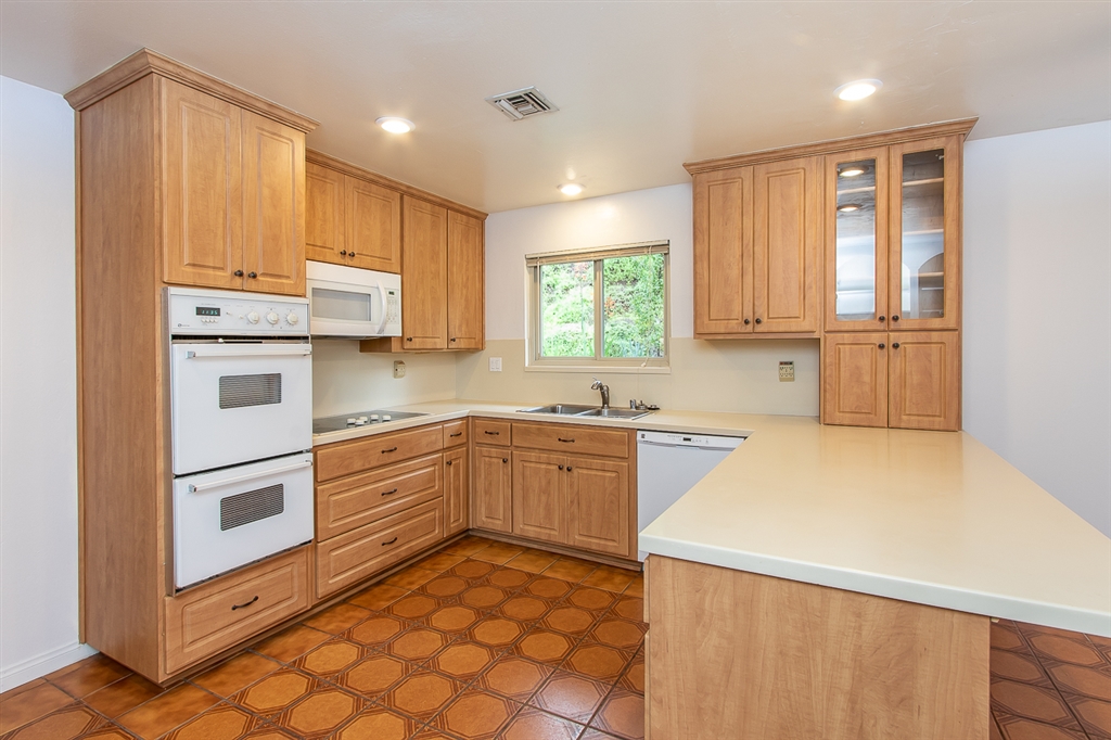 1755 East Lexington Avenue El Cajon, CA 92019 - Photo 11 of 25