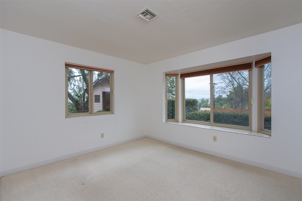 1755 East Lexington Avenue El Cajon, CA 92019 - Photo 17 of 25