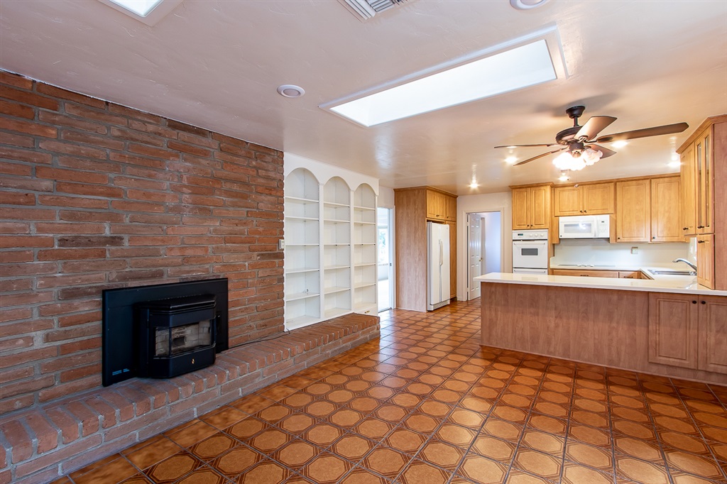 1755 East Lexington Avenue El Cajon, CA 92019 - Photo 10 of 25