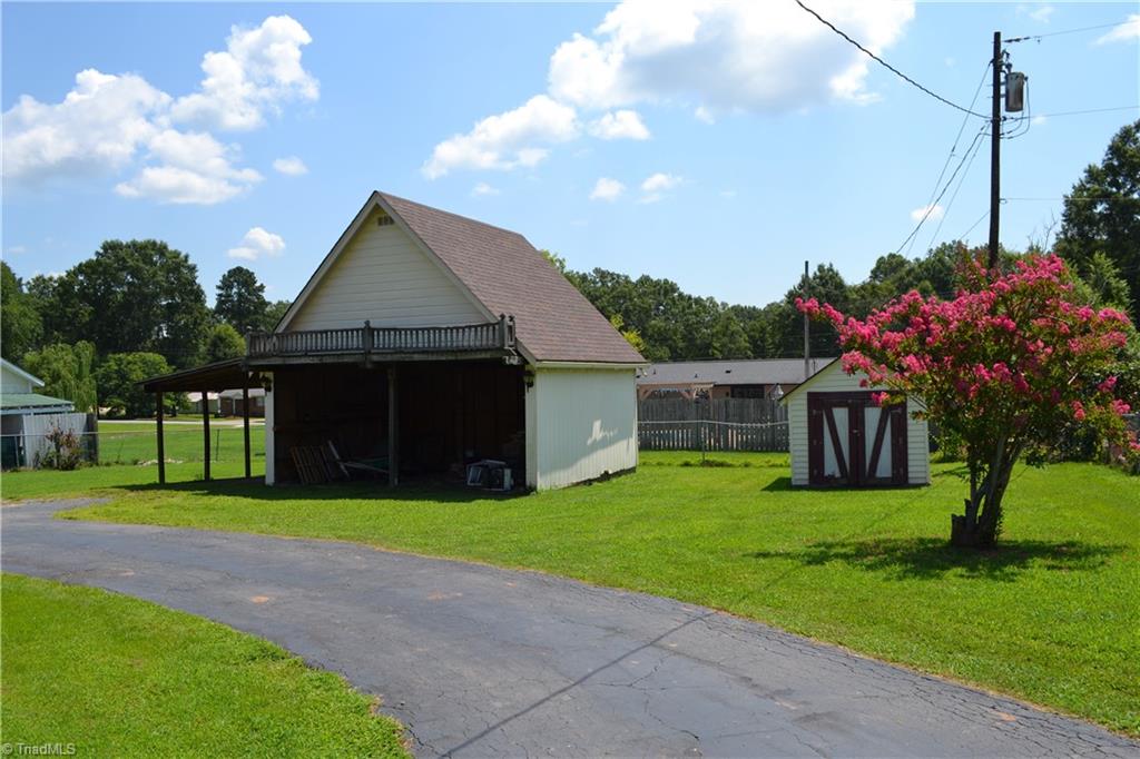 103 13th Avenue Mayodan, NC 27027 - Photo 25 of 27