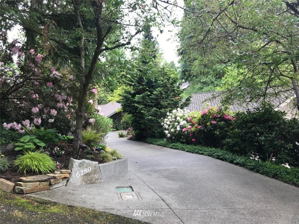 6280 West Mercer Way Mercer Island, WA 98040 - Photo 34 of 38