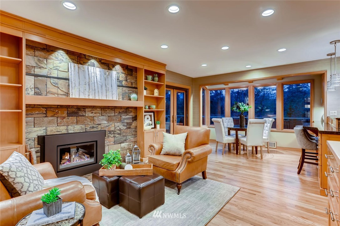 6280 West Mercer Way Mercer Island, WA 98040 - Photo 10 of 38