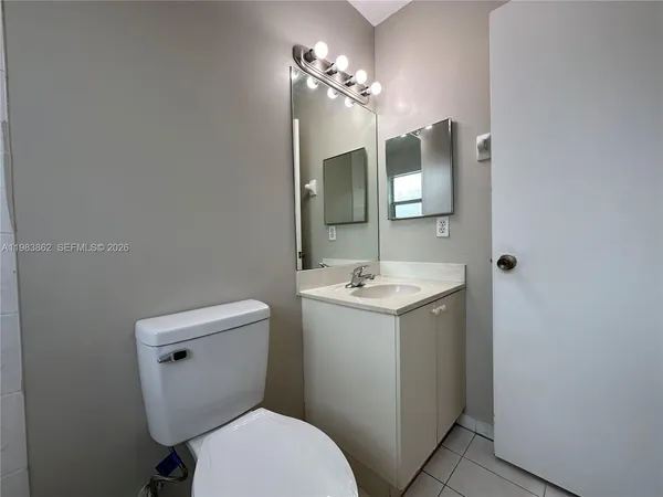 $2,000 | 1536 Southeast 31st Court, Unit 1536, Homestead, FL 33035