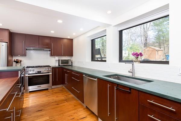 351 Maynard Road Sudbury, MA 01776 - Photo 3 of 39 Gallery Image 3