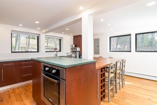 351 Maynard Road Sudbury, MA 01776 - Photo 7 of 39 Gallery Image 7