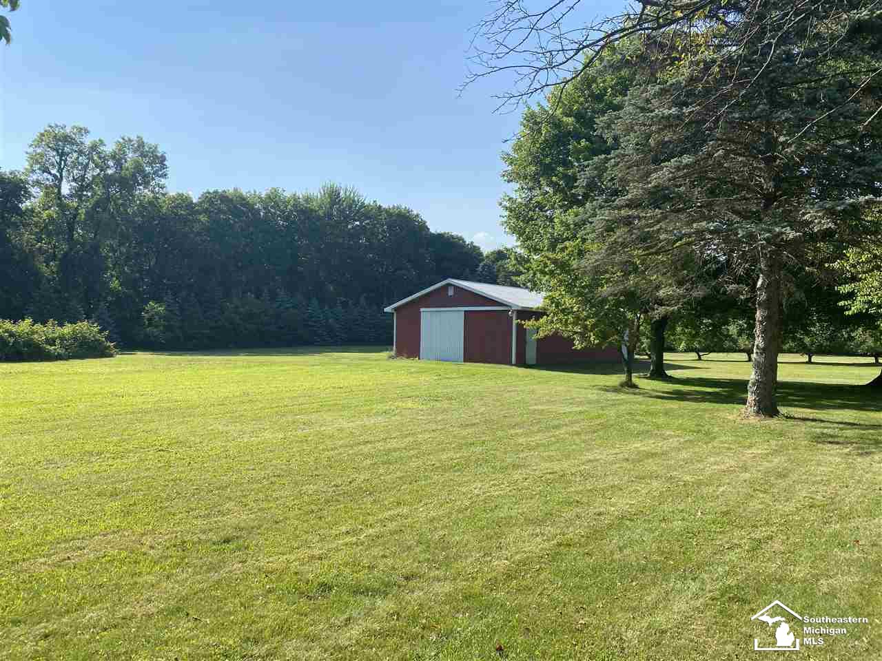 12477 Eggert Road Dundee, MI 48131 - Photo 12 of 45 50016273-11.JPG