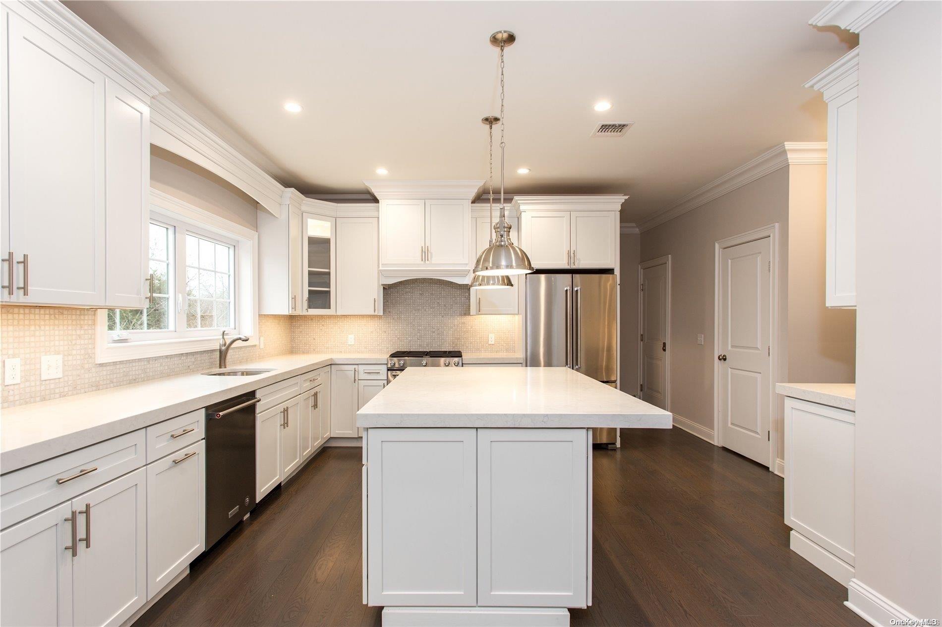 Tbb Gateway Court Hampton Bays, NY 11946 - Photo 5 of 18