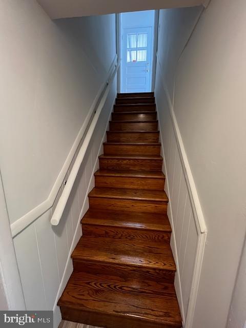 2421 Evans Drive Silver Spring, MD 20902 - Photo 7 of 11