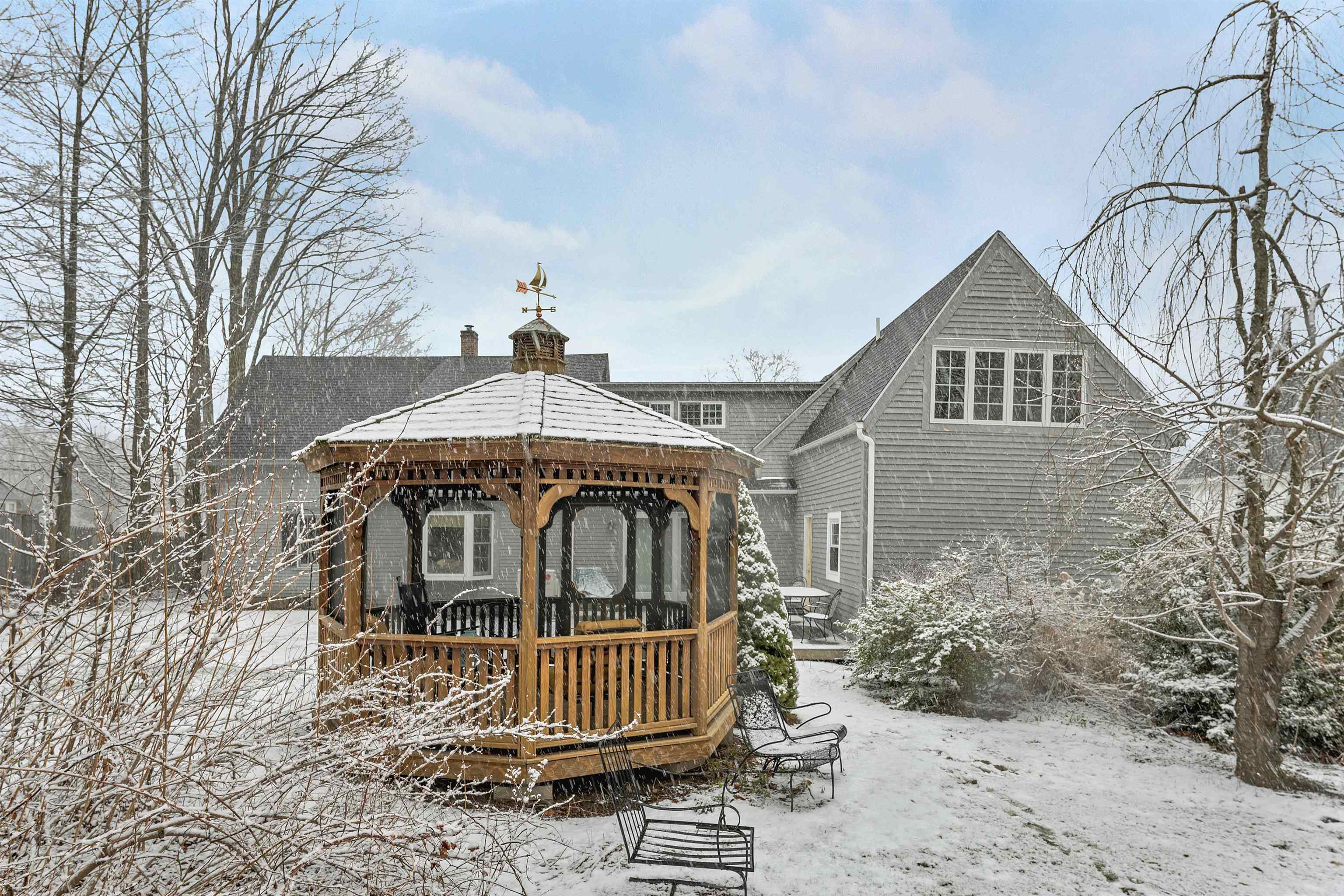 133 Main Street Meredith, NH 03253 - Photo 14 of 61