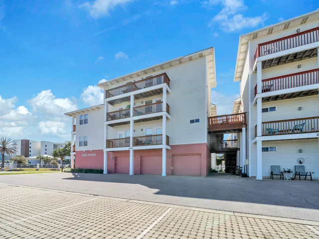 $355,000 | 2001 Devmor Court, Unit 2C, Fort Walton Beach, FL 32548