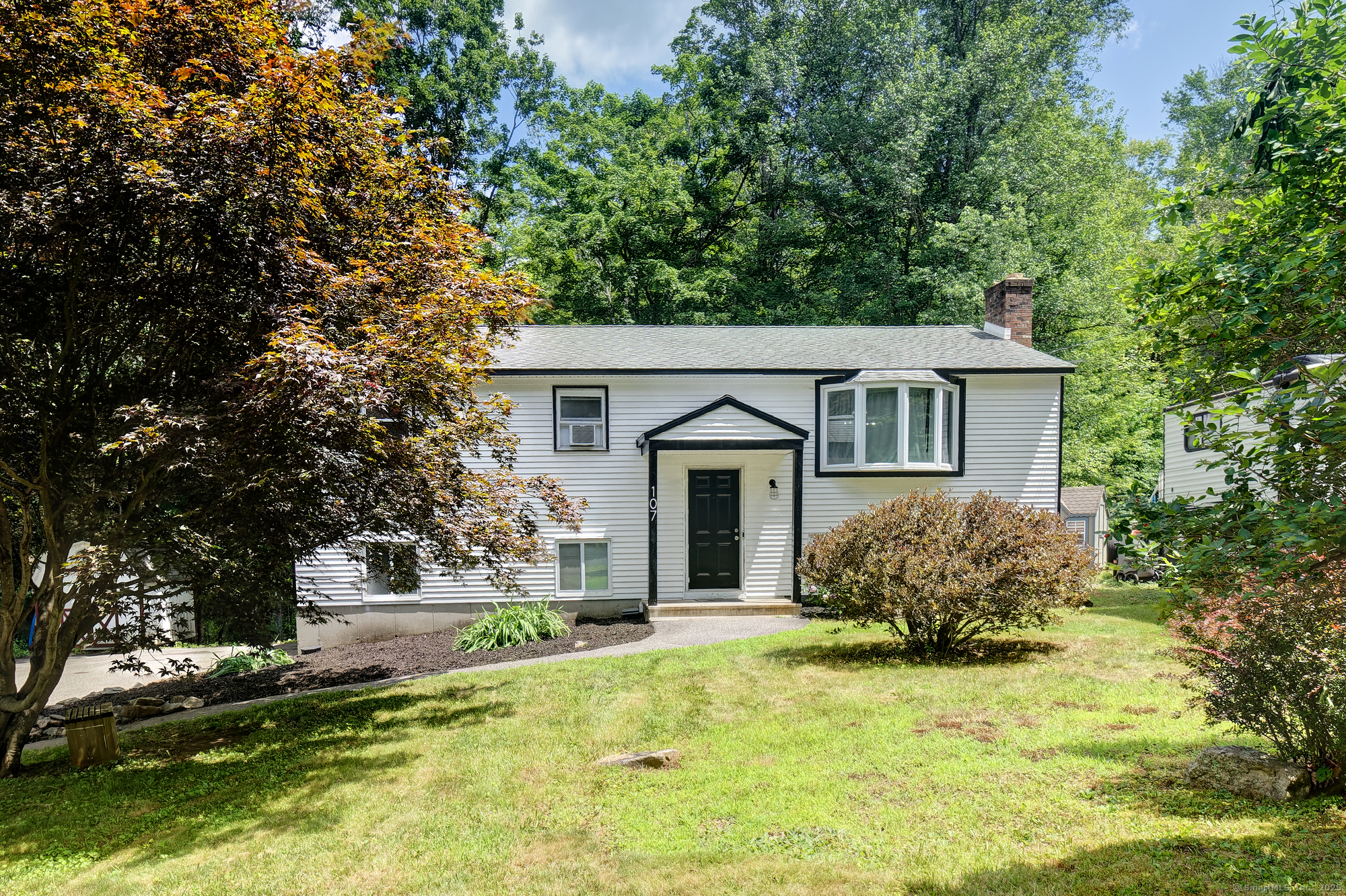 107 Old North Road Winchester, CT 06098 - Photo 1 of 1 Gallery Image 1