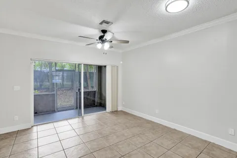 $365,000 | 752 South W 122nd Terrace, Pembroke Pines, FL 33025