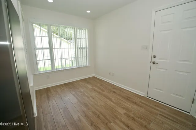 $1,800 | 210 Hayden Place, Jacksonville, NC 28540