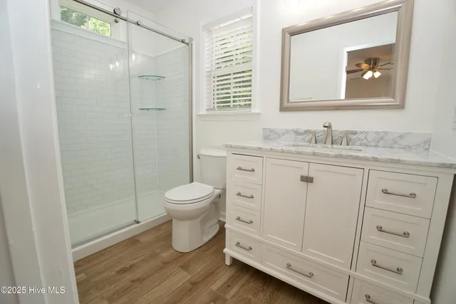 $1,800 | 210 Hayden Place, Jacksonville, NC 28540