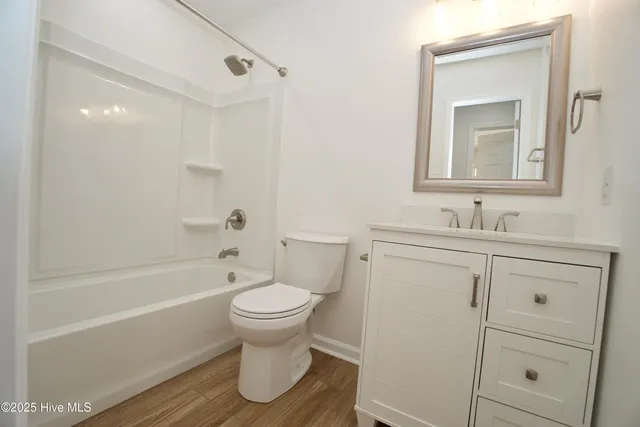 $1,800 | 210 Hayden Place, Jacksonville, NC 28540