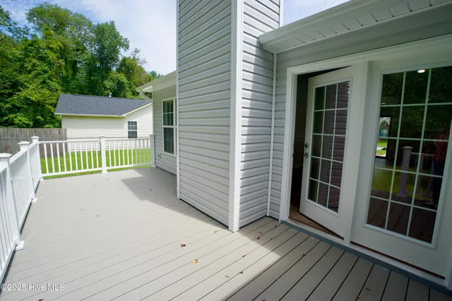 $1,800 | 210 Hayden Place, Jacksonville, NC 28540