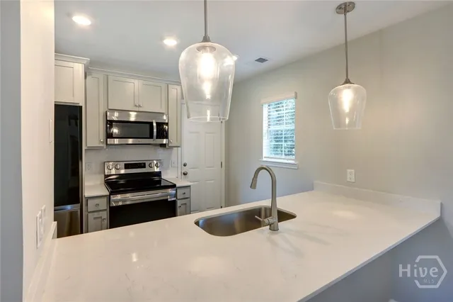 $379,900 | 35 Landward Way, Savannah, GA 31410