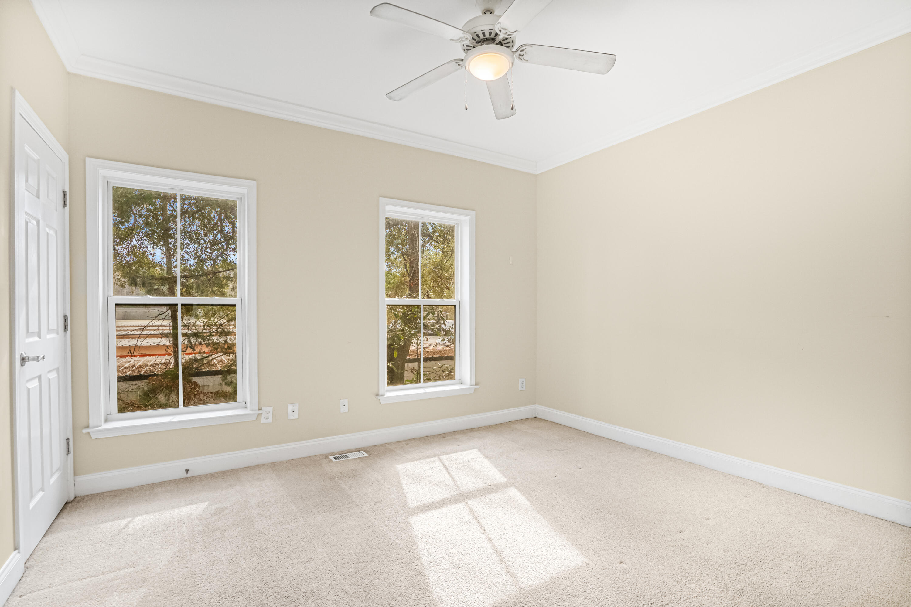 1829 Dogwood Road, Unit 504 Charleston, SC 29414 - Photo 14 of 30 DSC04490