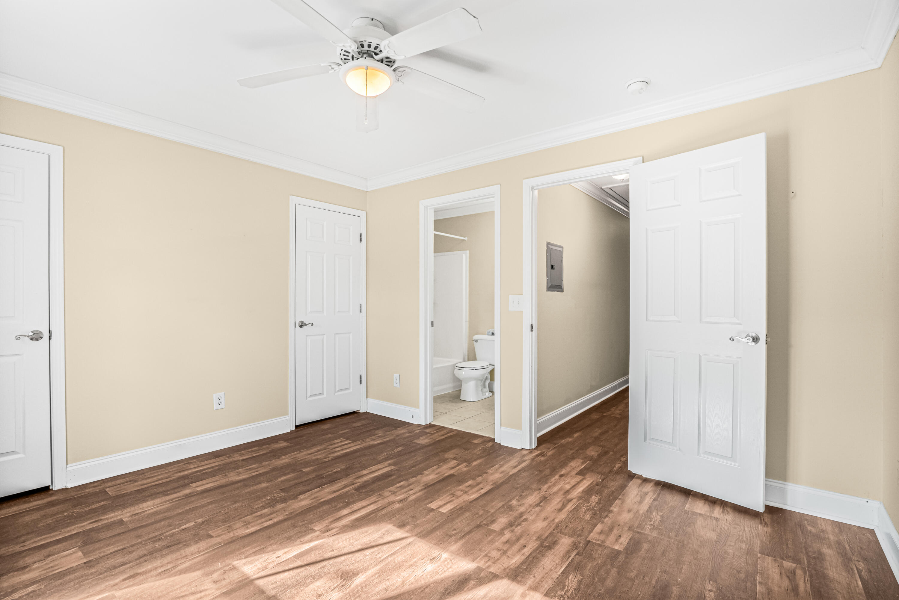 1829 Dogwood Road, Unit 504 Charleston, SC 29414 - Photo 23 of 30 DSC04546
