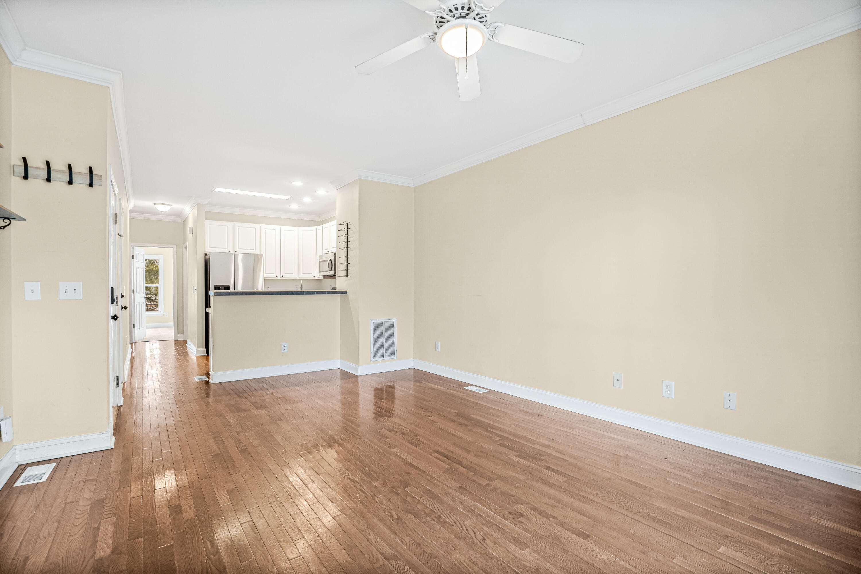 1829 Dogwood Road, Unit 504 Charleston, SC 29414 - Photo 6 of 30 DSC04435