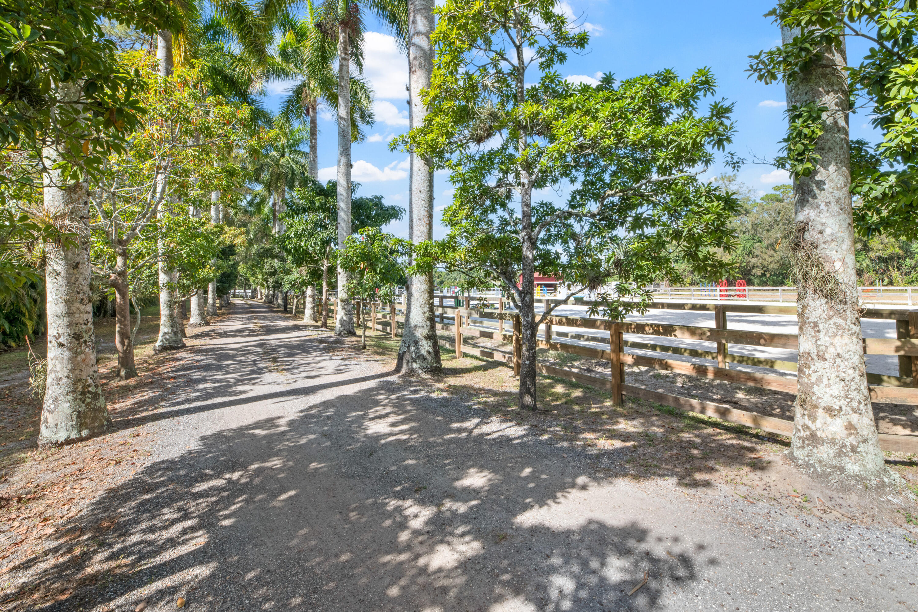 1068 D Road Loxahatchee, FL 33470 - Photo 18 of 73 1068 D Rd Loxahatchee Groves-print-024-0