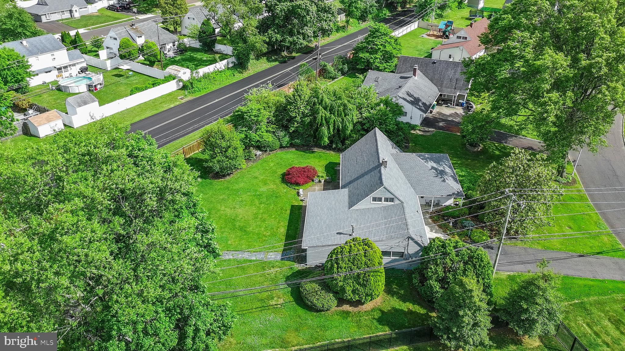 78 Red Berry Road Levittown, PA 19056 - Photo 38 of 44