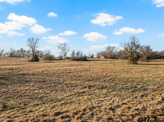 $450,000 | 6406 Highway 37, Talco, TX 75487