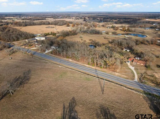 $450,000 | 6406 Highway 37, Talco, TX 75487