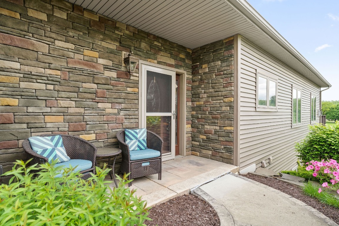 1 Eagle Drive Endicott, NY 13760 - Photo 2 of 46