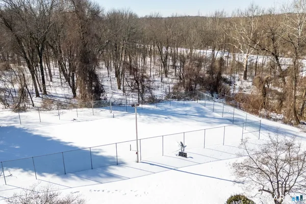 $2,200 | 2 The Hamlet, Unit E, Enfield, CT 06082