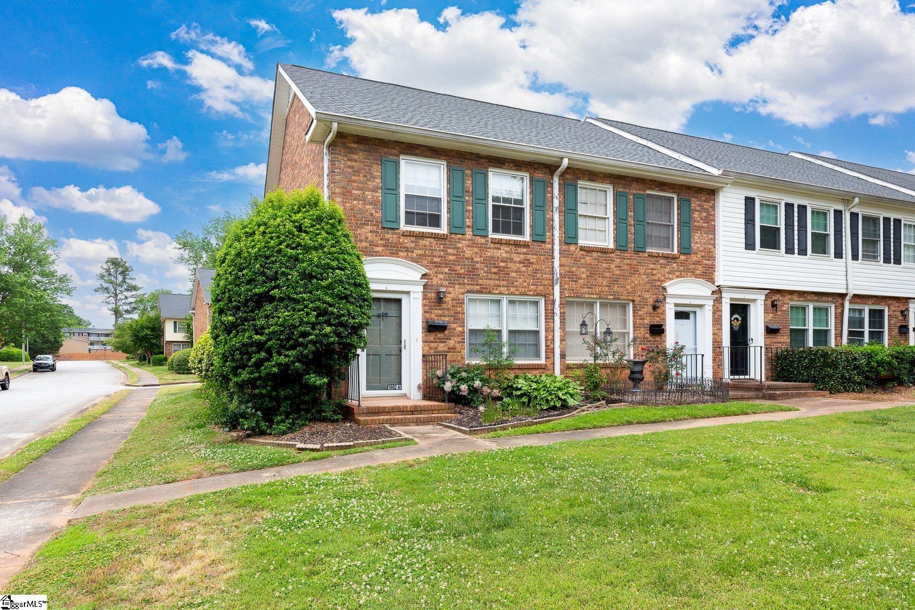 1462 Dover Road, Unit A Spartanburg, SC 29301 - Photo 3 of 28