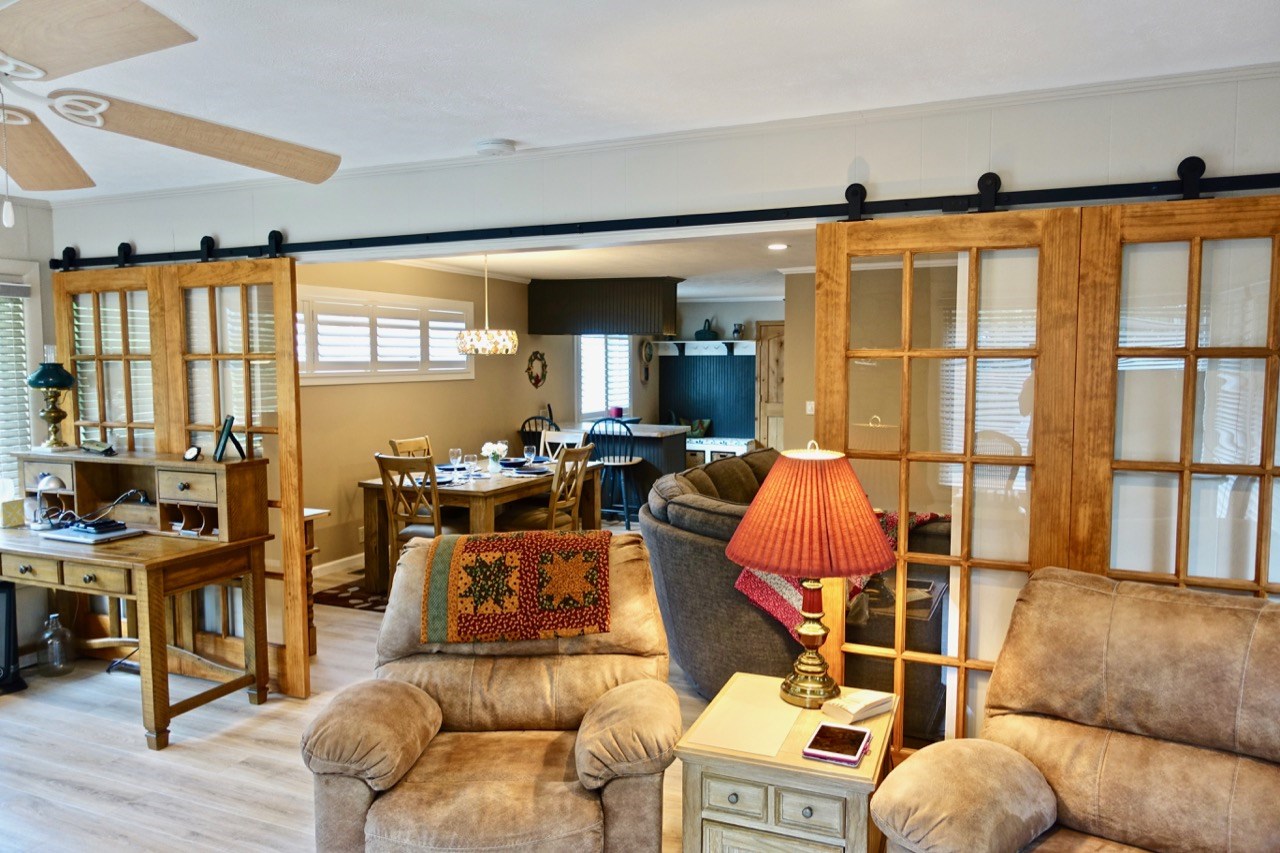 210 North Winthrop Road Muncie, IN 47304 - Photo 11 of 36 Gallery Image 11