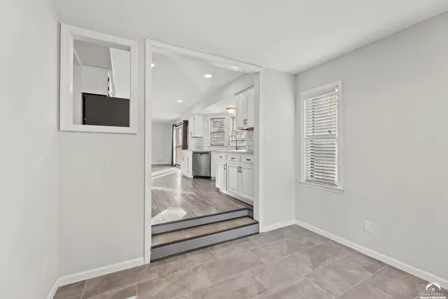 $372,500 | 1113 Somerset Circle, Lawrence, KS 66049