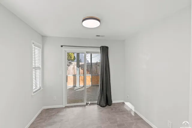 $372,500 | 1113 Somerset Circle, Lawrence, KS 66049