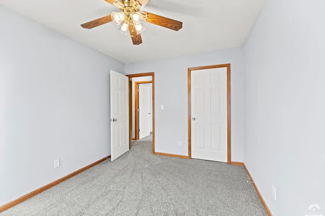 $372,500 | 1113 Somerset Circle, Lawrence, KS 66049