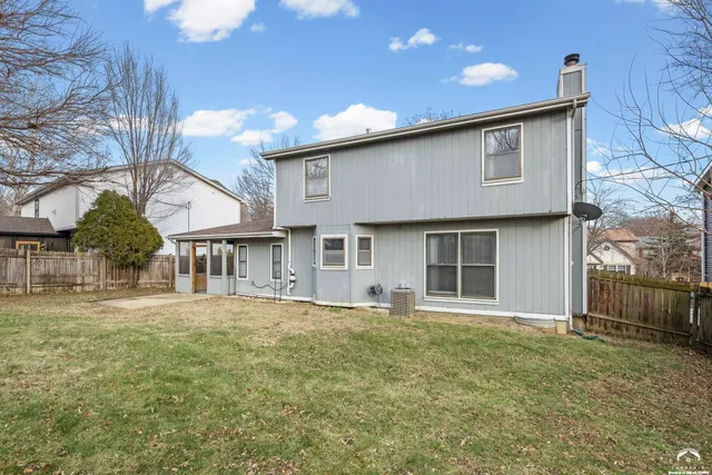 $372,500 | 1113 Somerset Circle, Lawrence, KS 66049