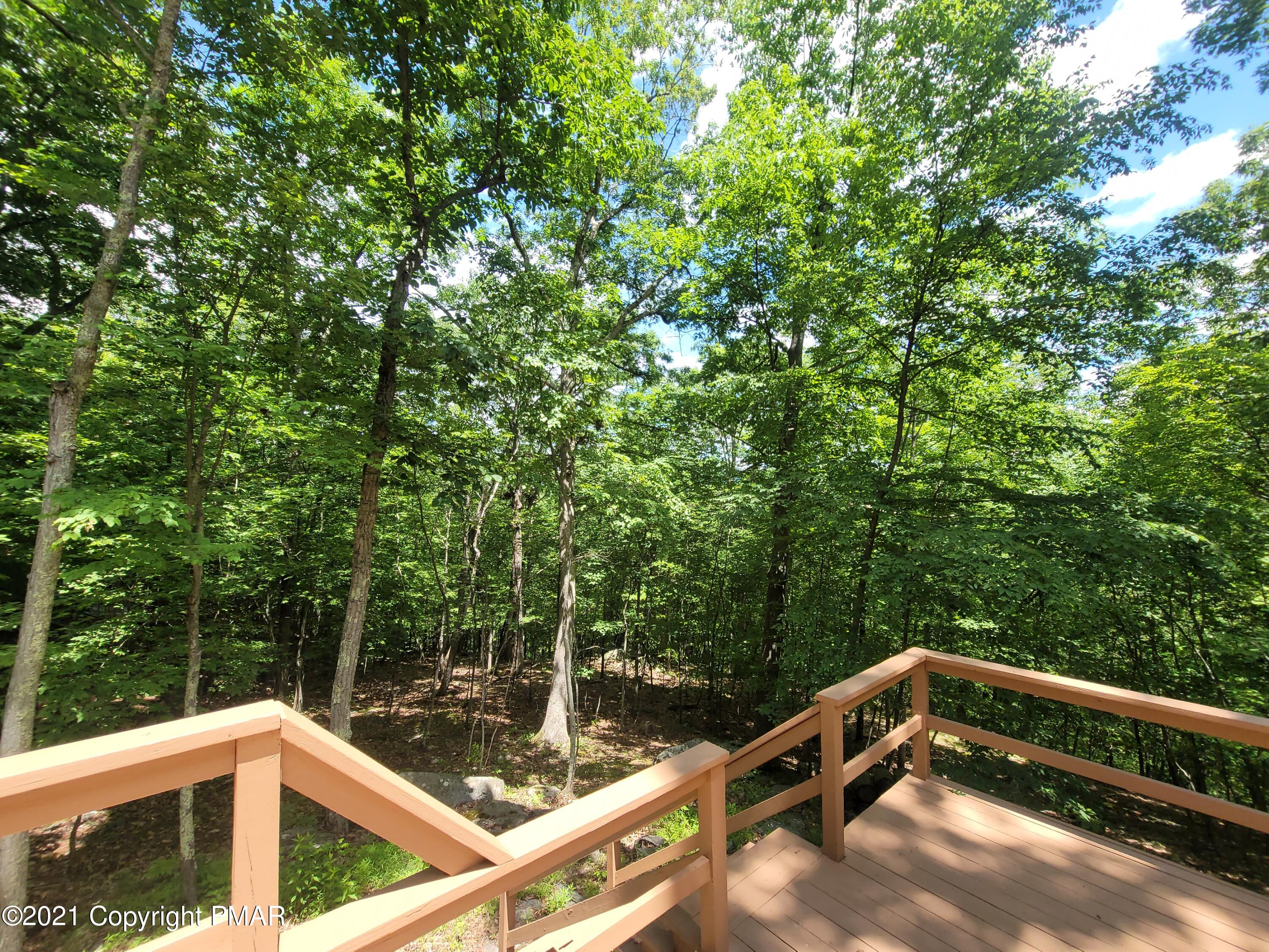 3153 Cherry Ridge Road Bushkill, PA 18324 - Photo 39 of 41 a view of a small yard