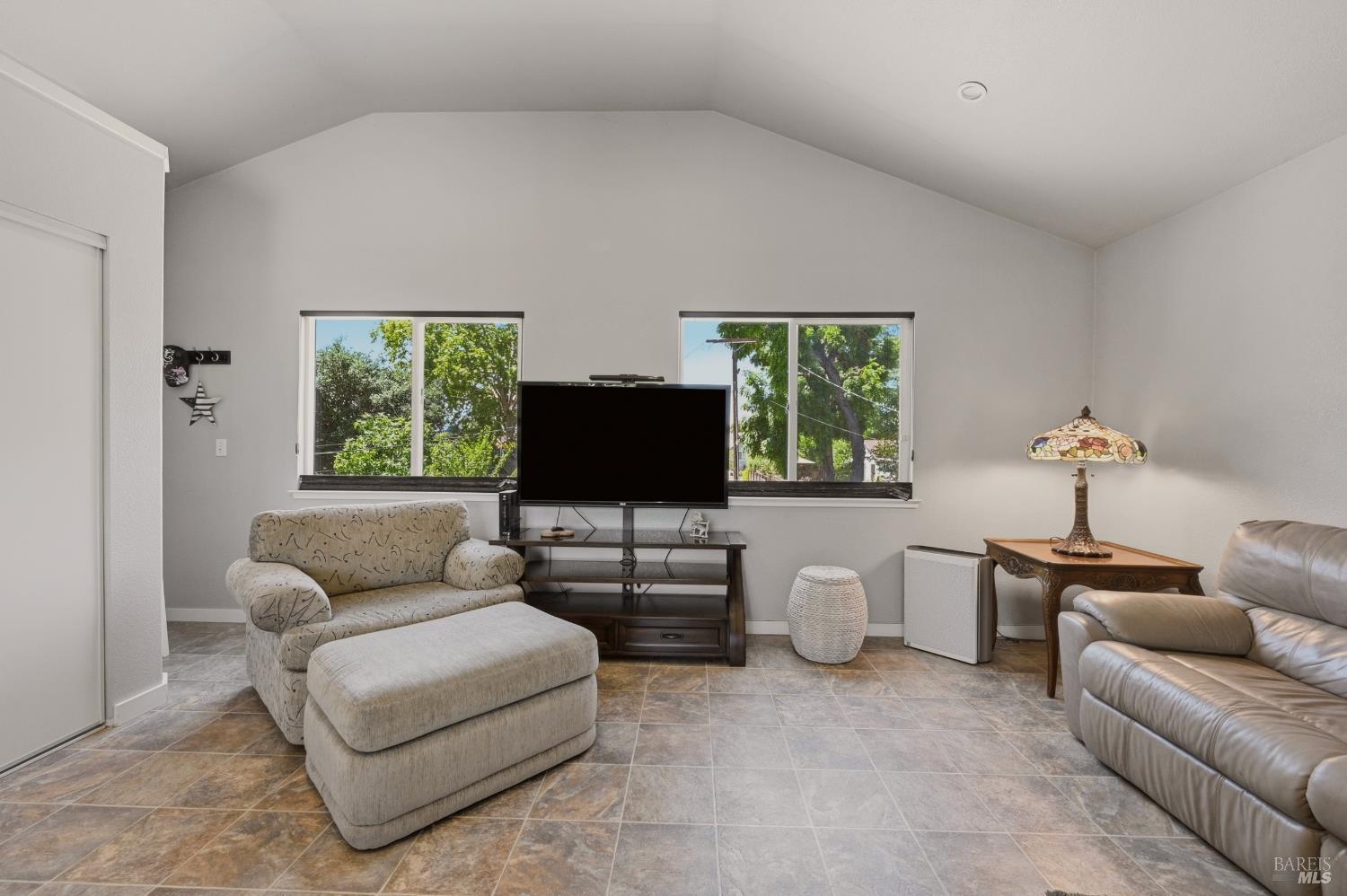 52 Mallard Court Napa, CA 94559 - Photo 25 of 55