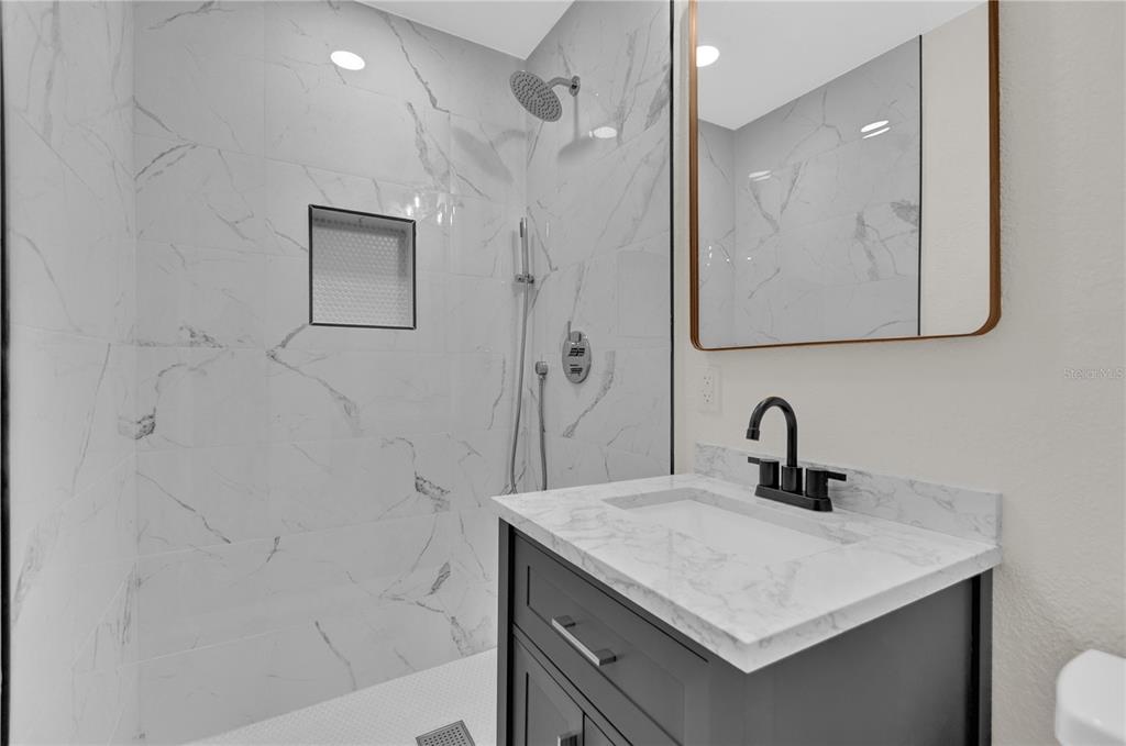 4823 Cedar View Road Orlando, FL 32808 - Photo 16 of 27 Gallery Image 16