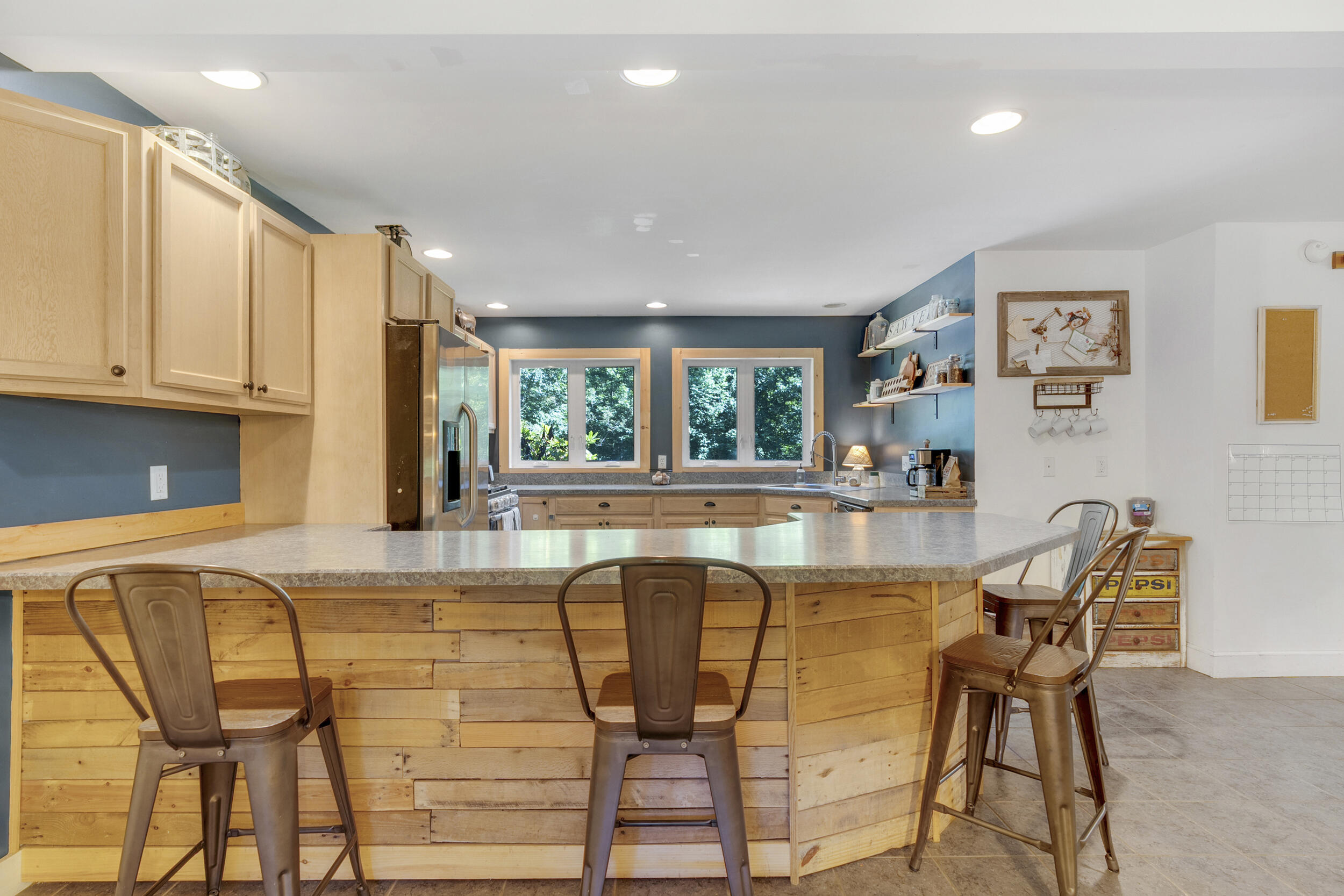 11 Read Road Windham, ME 04062 - Photo 6 of 73 33_11read-31