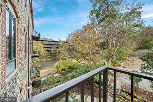 $550,000 | 1706 North Park Drive, Unit 6, Wilmington, DE 19802