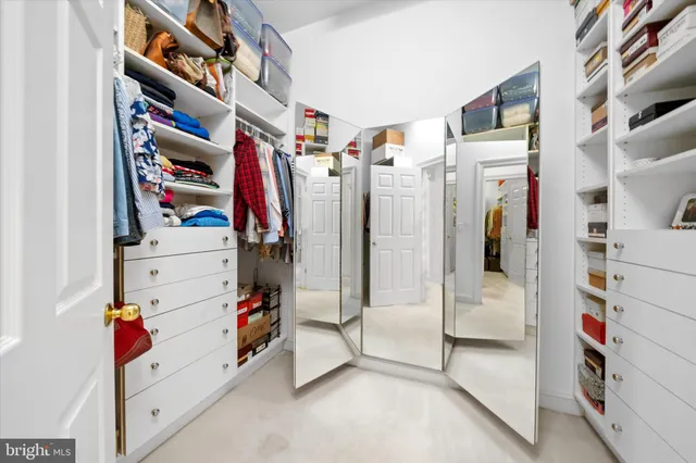 $550,000 | 1706 North Park Drive, Unit 6, Wilmington, DE 19802