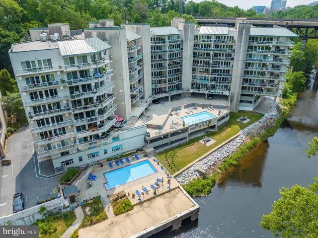 $550,000 | 1706 North Park Drive, Unit 6, Wilmington, DE 19802