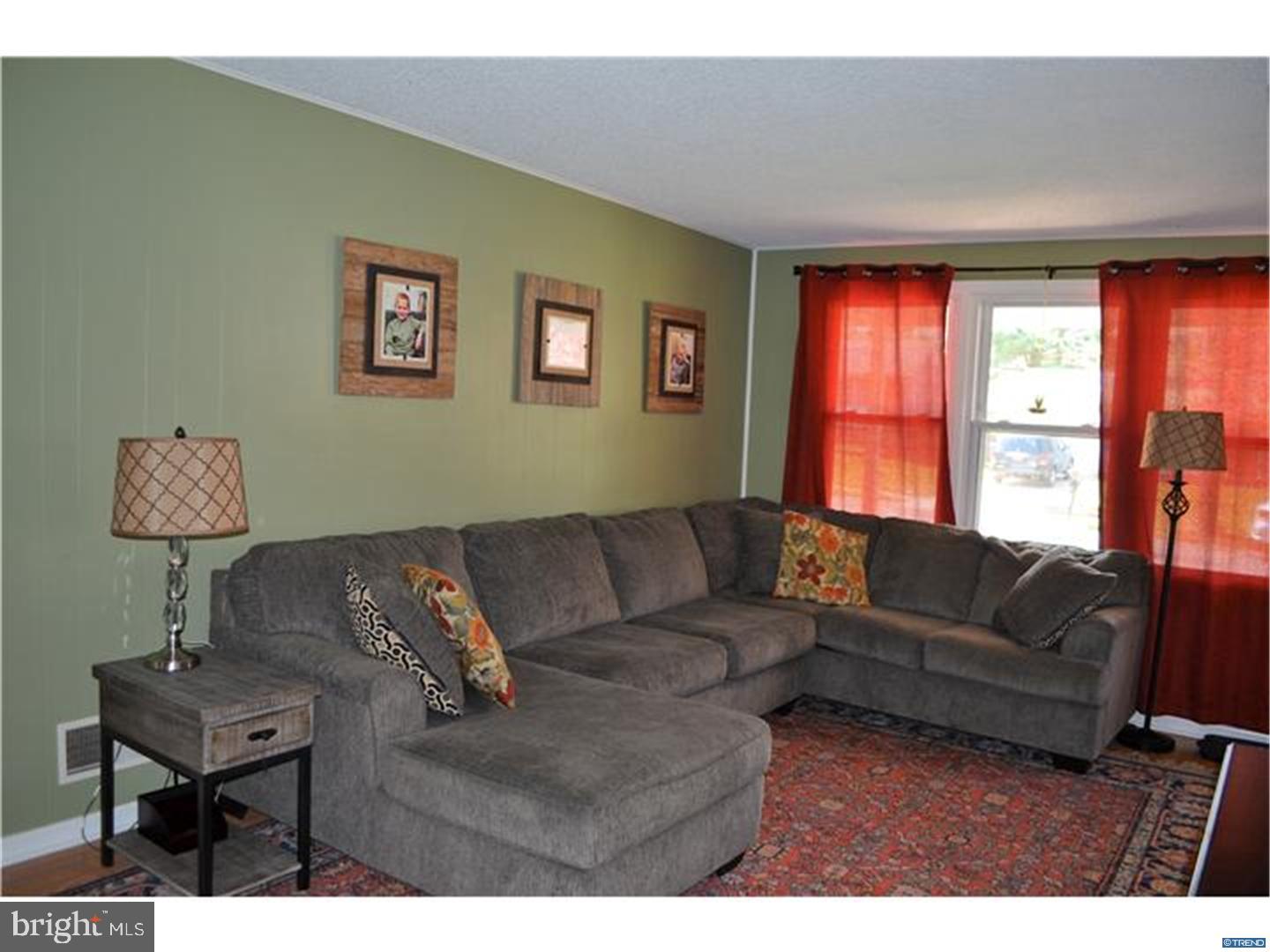 525 Garrick Road Hockessin, DE 19707 - Photo 7 of 14 Gallery Image 7