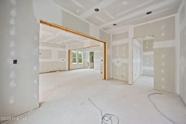 $537,950 | 3204 Whichards Beach Road, Chocowinity, NC 27817