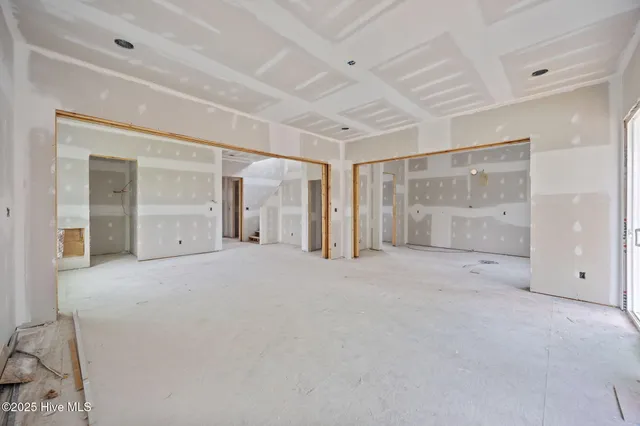 $537,950 | 3204 Whichards Beach Road, Chocowinity, NC 27817