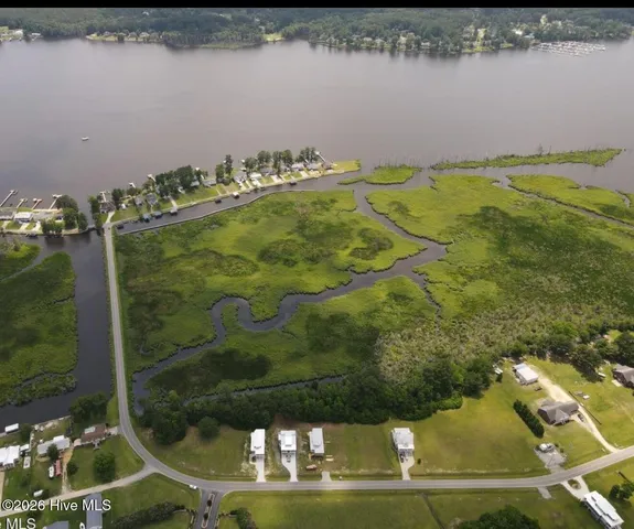 $532,570 | 3204 Whichards Beach Road, Chocowinity, NC 27817