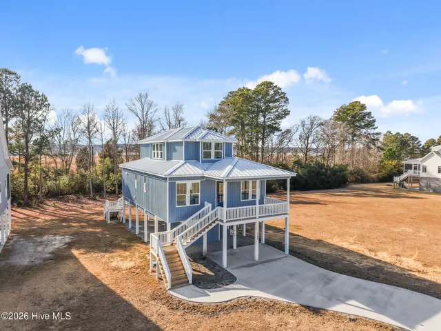$532,570 | 3204 Whichards Beach Road, Chocowinity, NC 27817