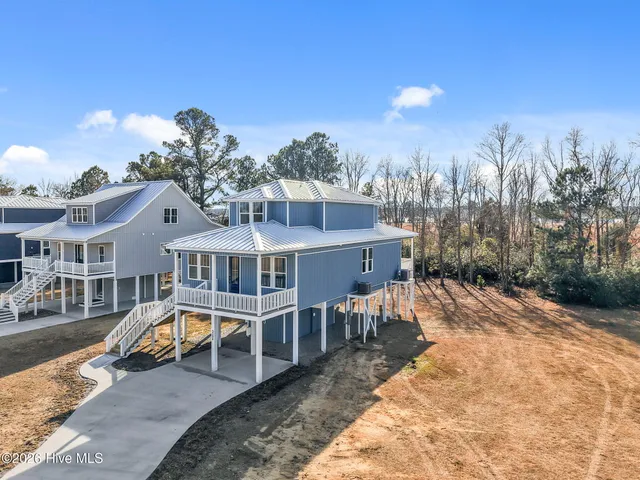 $532,570 | 3204 Whichards Beach Road, Chocowinity, NC 27817